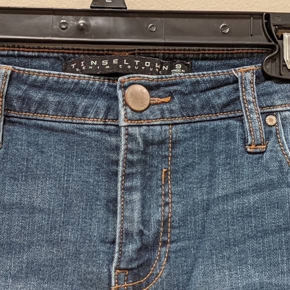 Tinseltown Denim Distressed Shorts Junior's Size 9 - Picture 9 of 9